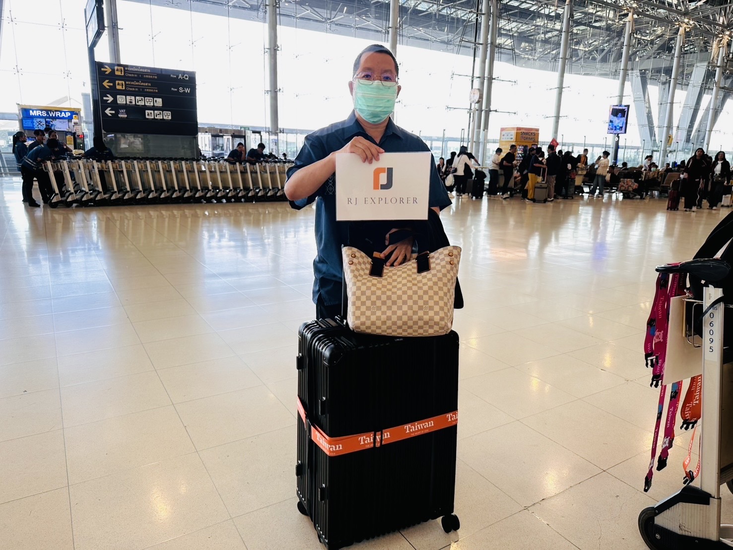 ทัวร์ไต้หวันปีใหม่ Countdown 5 วัน 4 คืน สายการบิน EVA AIR (BR)